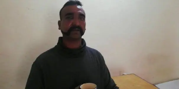 شیوع عجیب «سبیل مدل خلبانی» در هند