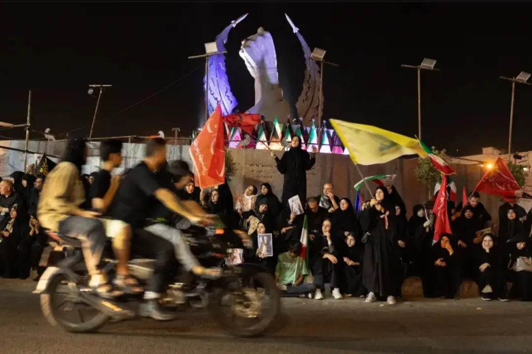 چشم جهان به تهران/ اهمیت پوشش بین‌المللی مراسم تشییع  رهبر شهید+چندین عکس
