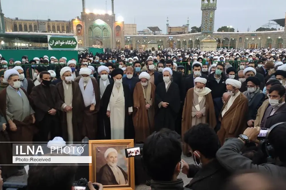 پیکر آیت الله یزدی تشییع شد + گزارش تصویری