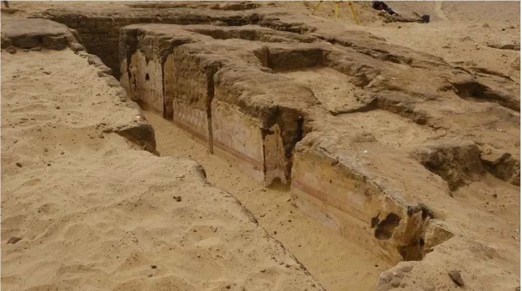 کشف مقبره مصری ۴۳۰۰ ساله با نقاشی های دیواری خیره کننده