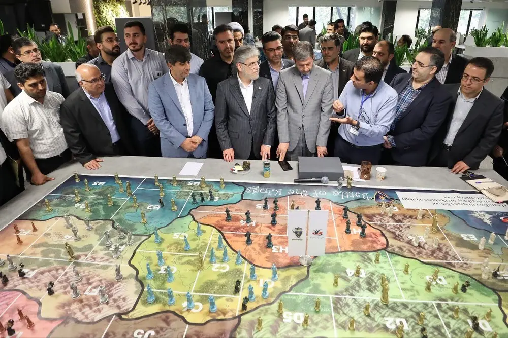 گزارش تصویری/ بازدید وزیر علوم از مرکز نوآوری فولاد مبارکه در دانشگاه صنعتی اصفهان