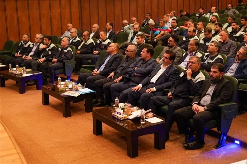 مجمع عمومی عادی سالانه ذوب آهن اصفهان برگزار شد