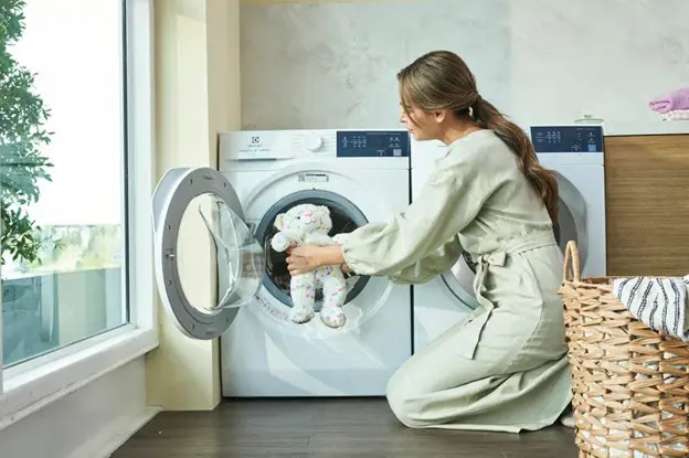 نحوه شستن عروسک در ماشین لباسشویی به زبان ساده