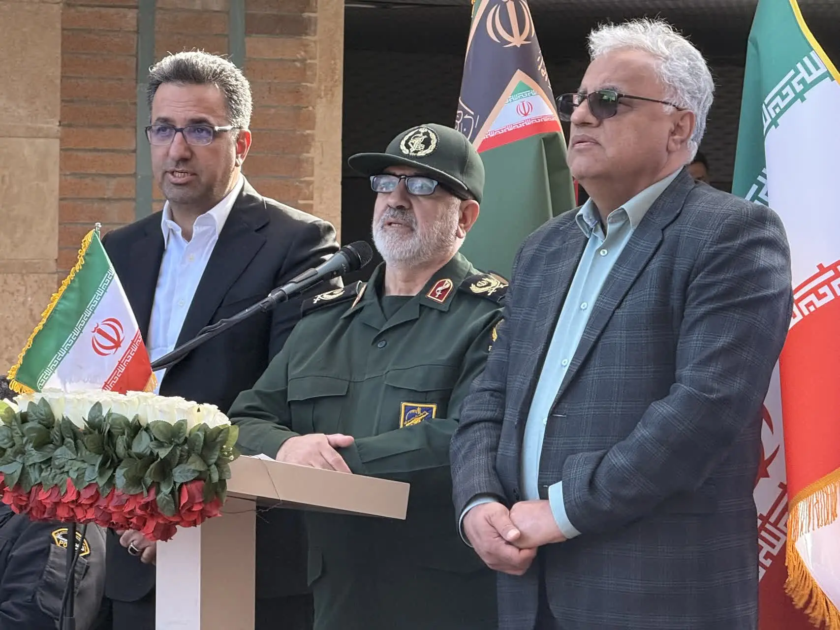 ۷۰۵ واحد نهضت ملی مسکن در شهر صدرا افتتاح شد