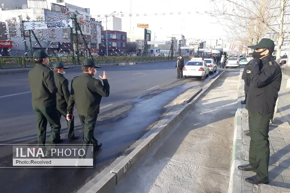 راهپیمایی نمادین سالگرد پیروزی انقلاب اسلامی برگزار شد+فیلم و عکس