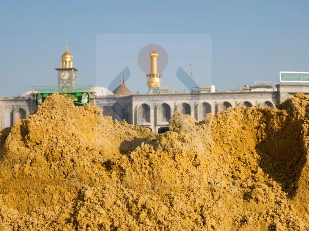 نمایان شدن خاک زرد در خاکبرداری کربلا + عکس