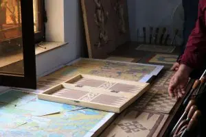 هزینه 450 میلیون تومانی جهت افتتاح کارگاه هنری صنایع دستی تندیس