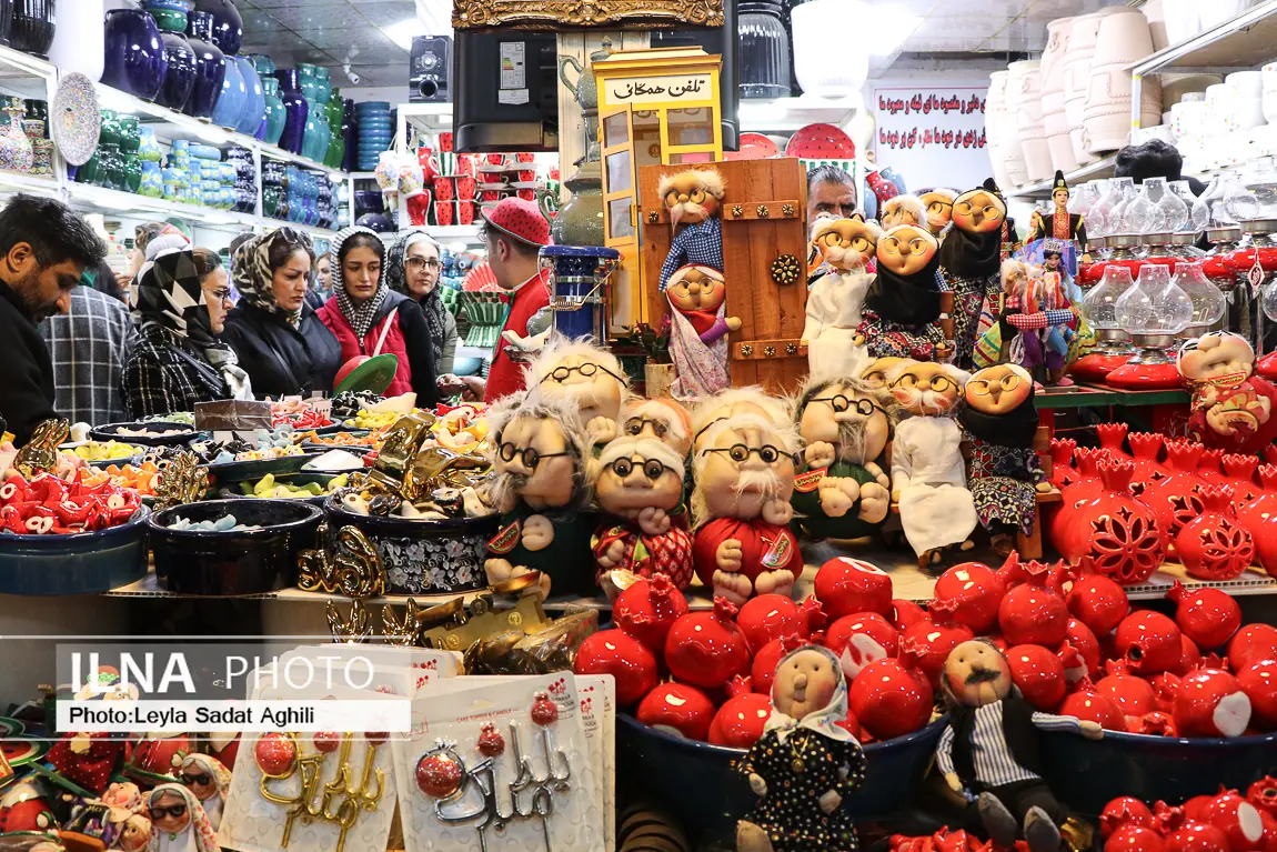 کُرسی‌هایی که از رونق افتادند/سنت‌هایی که کمرنگ شدند/ آجیل شب یلدا کیلو ۸۰۰ تا یک میلیون تومان