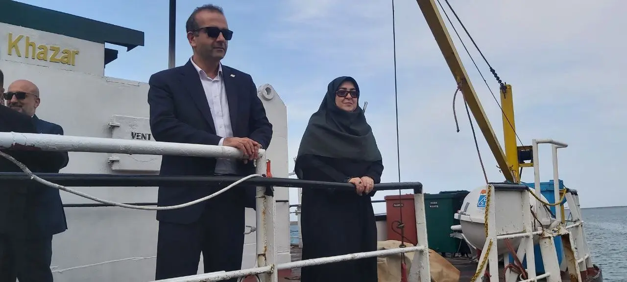 بازدید سخنگوی دولت از مجتمع بندری کاسپین