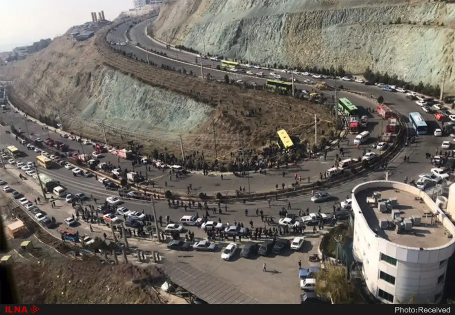 آخرین جزییات واژگونی اتوبوسِ دانشجویان واحد علوموتحقیقات/ تعداد کشتهشدهها به ۹ نفر رسید/۴ نفر مجهولالهویهاند+عکس و فیلم