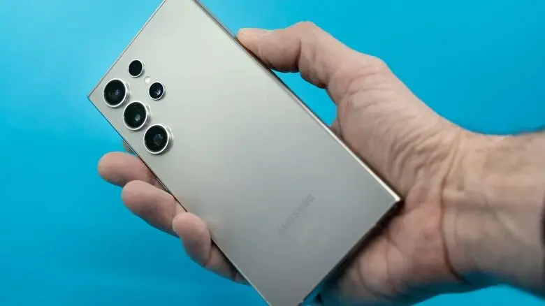 قدرتمندترین گوشی‌های اندرویدی / موبایل‌هایی که پرچمدار گوگل را پشت‌سر گذاشتند