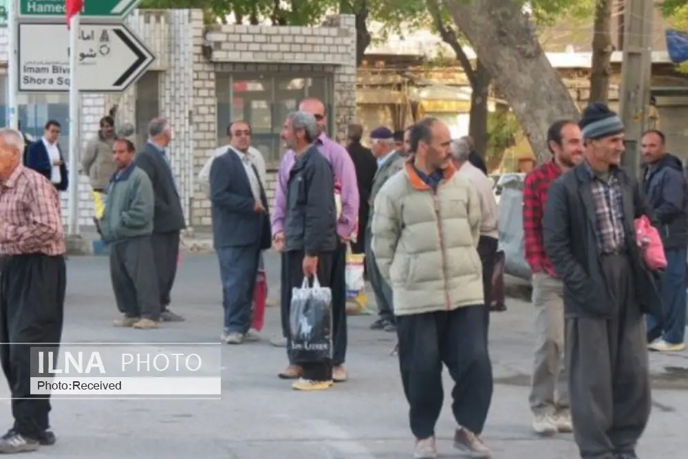 روزگار نامُراد ۴۰ هزار کارگر فصلی در تهران/ کار با درد مدامِ ستون فقرات و ماهی ۱ میلیون و ۲۰۰ هزار تومان حقوق!