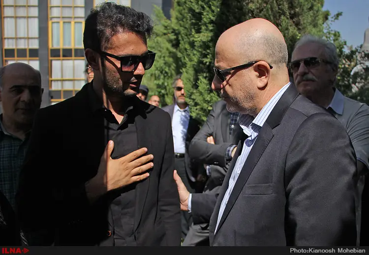 احمد علامه دهر در قطعه نام‌آوران آرام گرفت/ چشم‌های هنرمند اهدا شد