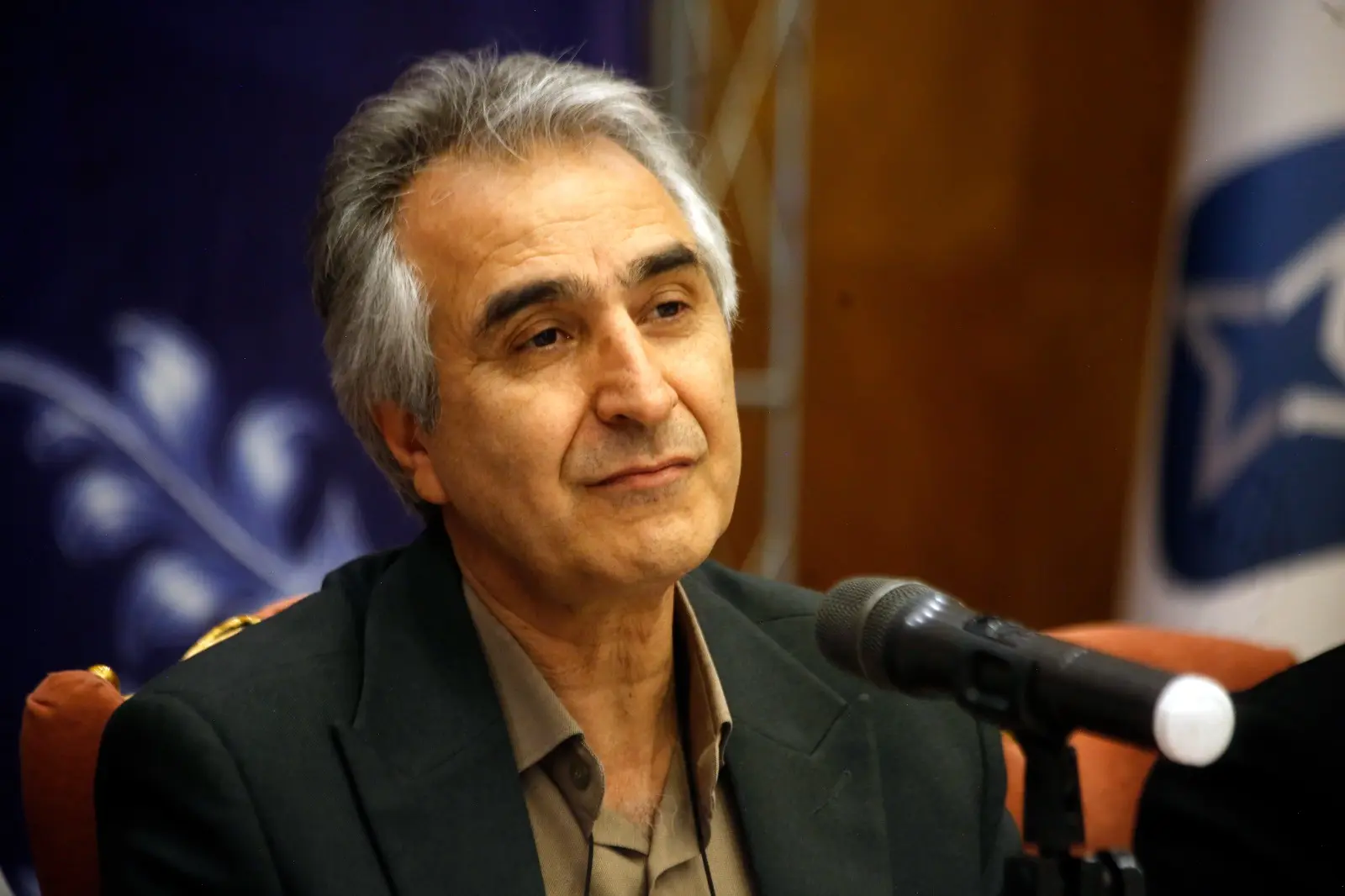 سامانه «نقرهعیار» در شیراز رونمایی شد/نقره وارد بازار سرمایهگذاری آنلاین شد