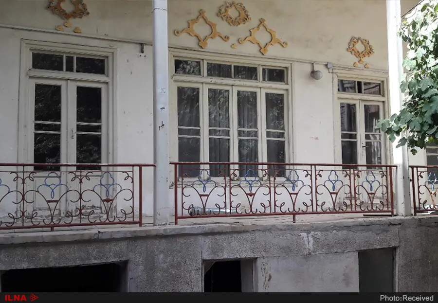 اقامت خارجیها در لوکیشن سریال زیرزمین