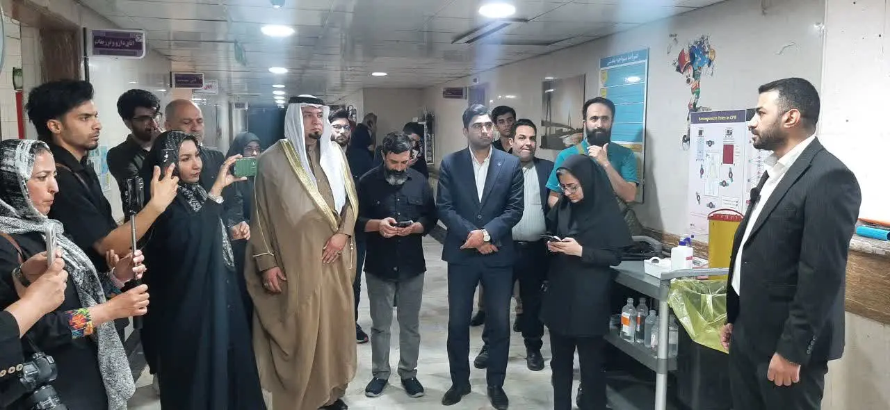 تجلیل از کادر درمان بیمارستان بقایی اهواز؛ تأکید رئیس خانه مطبوعات بر محکومیت حمله به کودکان مبتلا به سرطان