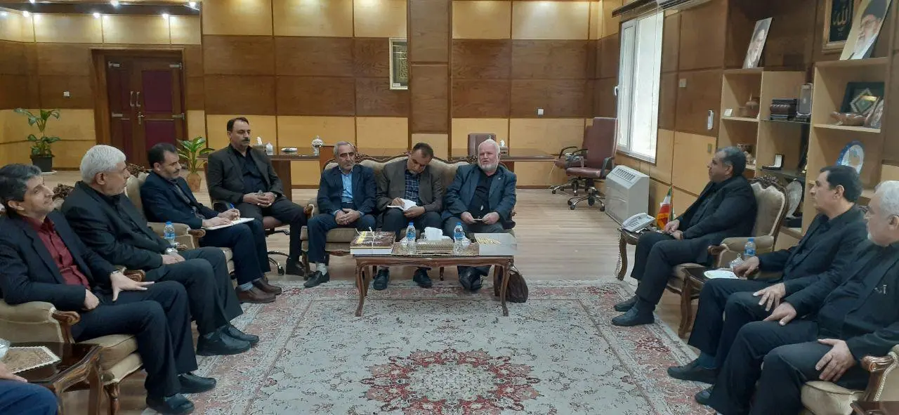 مهمترین مطالبه جامعه کارگری و بازنشسته، معیشت و درمان است/ ساماندهی کارگران فصلی و ساختمانی/ ساخت یک مجتمع رفاهی برای بازنشستگان تامین اجتماعی