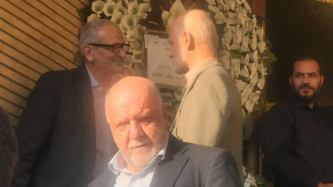 برگزاری مراسم ترحیم برادر مصطفی تاجزاده با حضور فعالان سیاسی اصلاحطلب + تصاویر