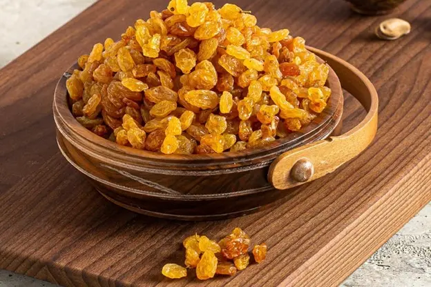 Experience a Sweet Flavor and Lasting Quality with Tida Saffron Raisins