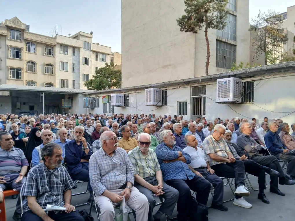 عزل سالاری در روز تعطیل، عجولانه و نادرست بود/ حق عائلهمندی زنان بازمانده را برگردانید/ لزوم تعیین تکلیف متناسبسازی
