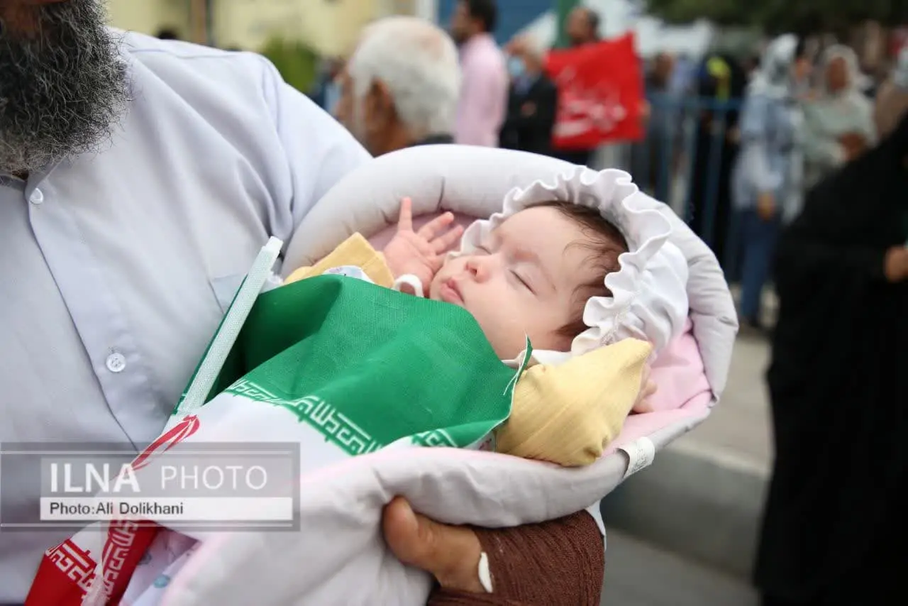 گزارش تصویری از راهپیمایی پرشور 22 بهمن در بندرعباس