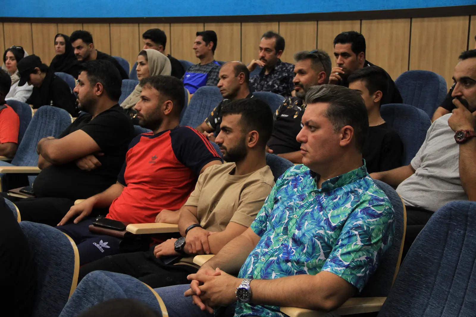 برگزاری دو کارگاه آموزشی مراقبت از کودکان در فوتبال و پرسونال برندینگ مربیان در شیراز