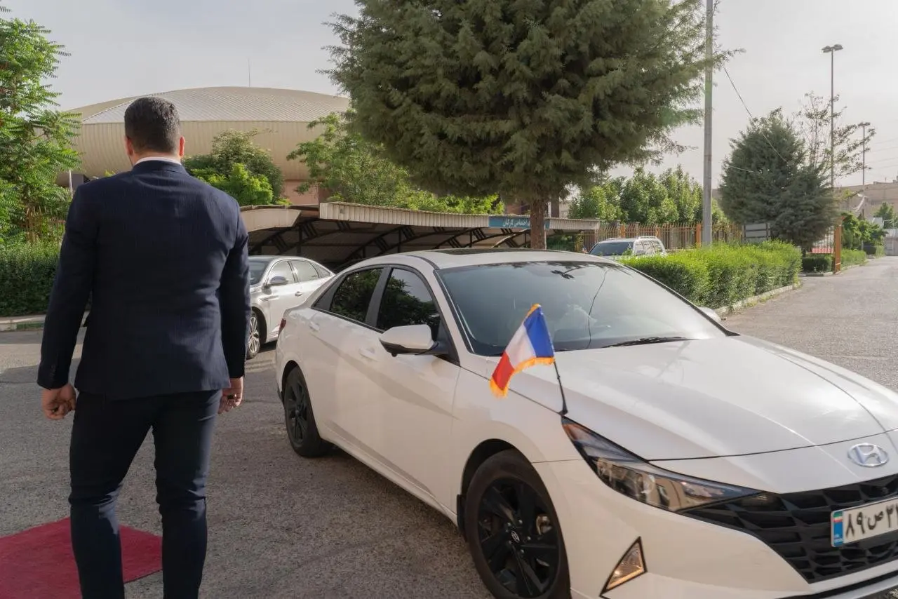 ملاقات رسمی سفیر فرانسه در ایران با رییس باشگاه استقلال