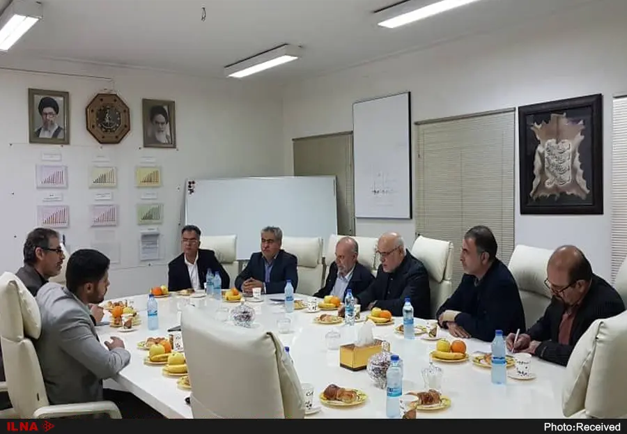 با خصوصیسازی مخالف بوده و هستم / کارگران: گروه ملی باید به دولت برگردد/لزوم برخورد با مافیای فولاد