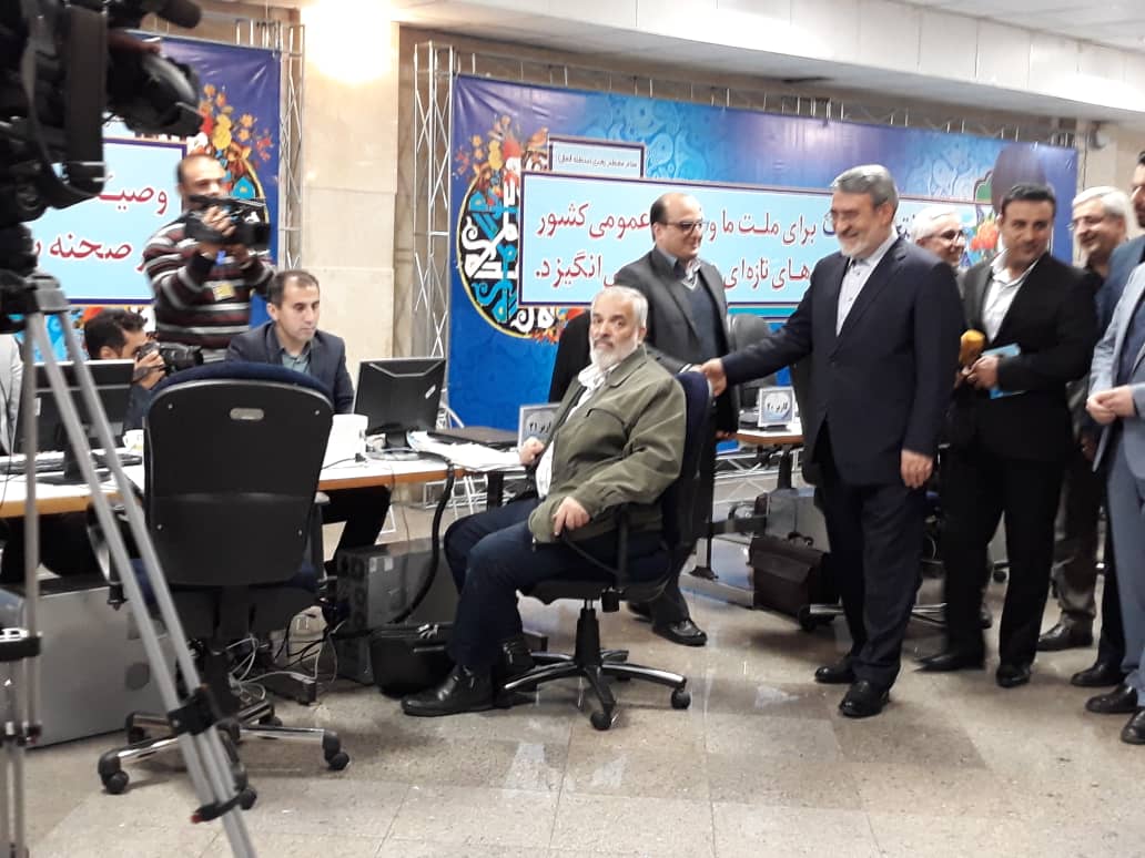 وزیر کشور از ستاد انتخابات کشور بازدید کرد