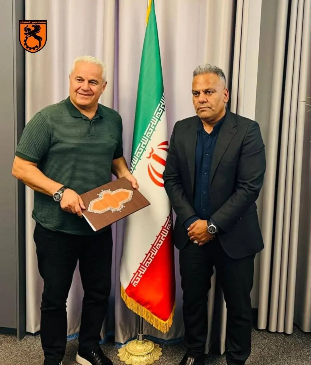 یک پرسپولیسی سرمربی مس رفسنجان شد (عکس)