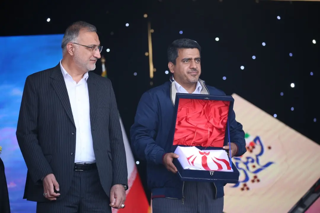 برگزاری هشتمین مراسم «جشن ملی پرچم» به مناسبت ۱۲فروردین، روز جمهوری اسلامی