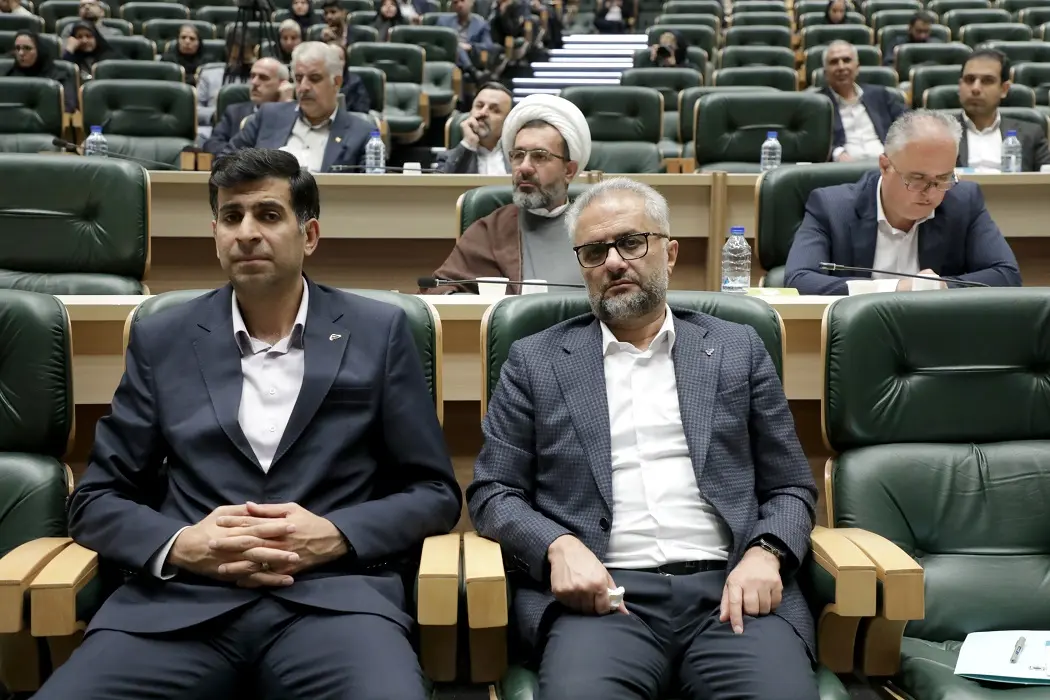 تهدیدها را می توان به فرصت تبدیل کرد