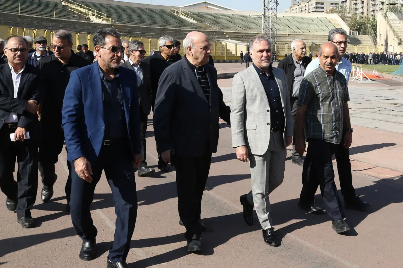 مراسم تشییع پیکر مرحوم اکبر کارگرجم(عکس)