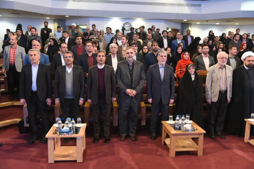 شیراز پایتخت کتاب ایران شد/ احداث «باغ کتاب» مهمترین طرح سال آینده