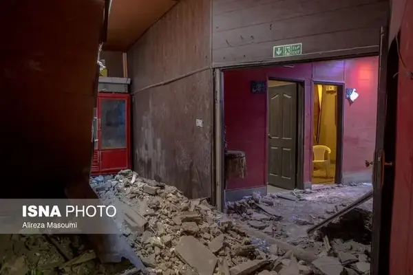 تصاویر دیده‌نشده از حمله به سینما شکوفه تهران+ عکس