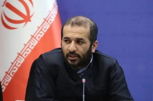 مهاجرت جوانان به دلیل بیکاری در سردشت ادامه دارد/ ۱۵ هزار کولبر در انتطار فعال شدن کارت مرزنشینی