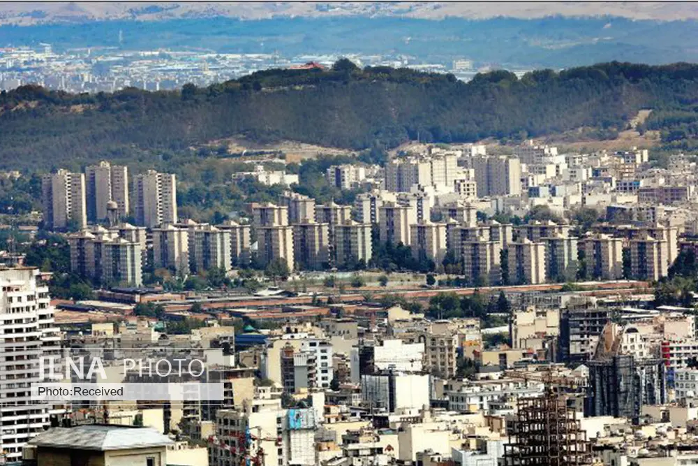 نگرانیهای کارگرانِ حاشیهنشین از ساوجبلاغ تا شهریار/ گرانیِ بنزین حداقل ۲۰۰ هزار تومان هزینهی سربار برای خانوارها به همراه دارد