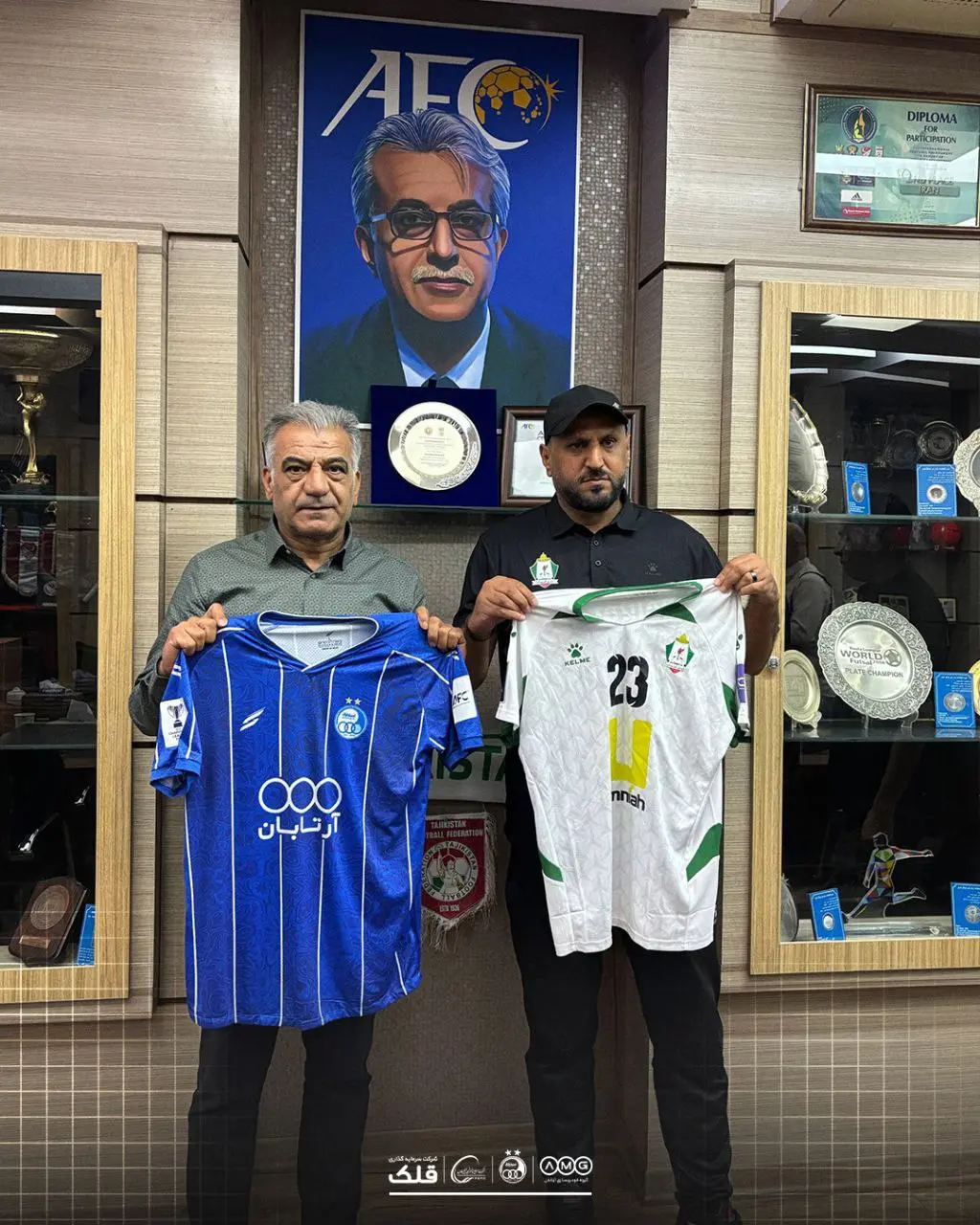 رونمایی از پیراهن استقلال و الوحدات (عکس)