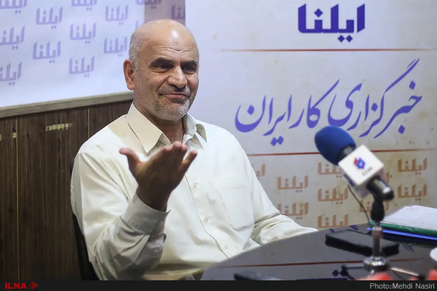 جزئیاتی از شاخص دستنشاندگی، فقر و فسادِ اعلیحضرت/ خصولتیها کشور، دولت و مجلس را در دست گرفتهاند/ به زودی تولید در کشور زمینگیر میشود