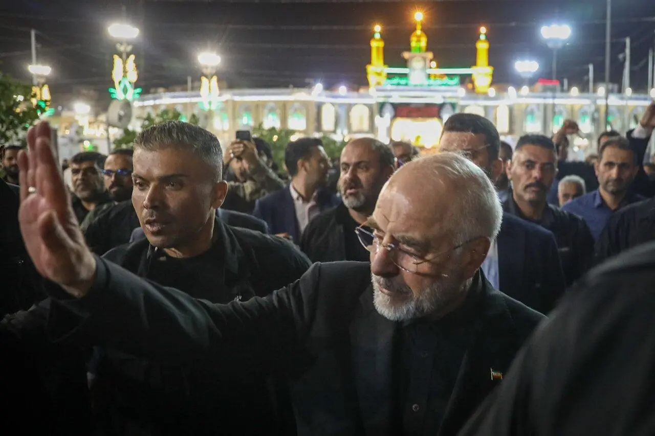 قالیباف به زیارت حرم امام حسین (ع) مشرف شد
