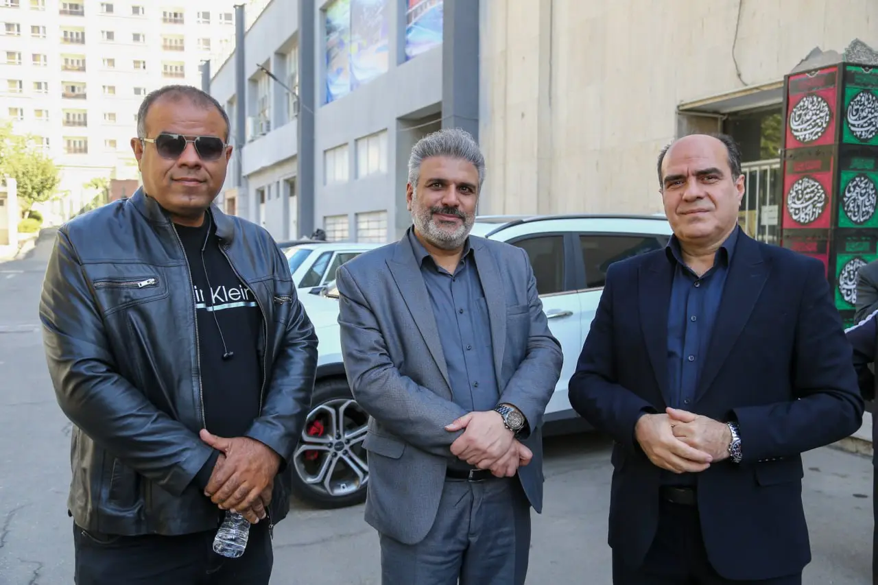 مراسم تشییع پیکر مرحوم اکبر کارگرجم(عکس)