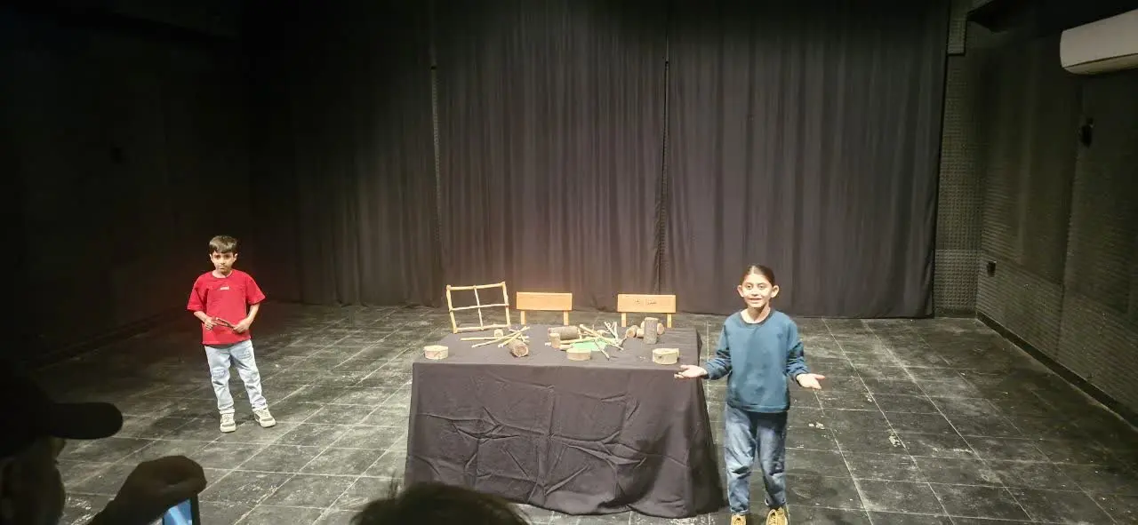 آثار راه‌یافته به دوازدهمین جشنواره تئاتر کودک و نوجوان جزیره خارگ معرفی شد