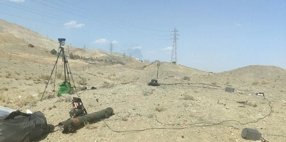 کشف دوش پرتاب و تجهیزات ماهواره ای عوامل خودفروخته رژیم صهیونسیتی در استان البرز