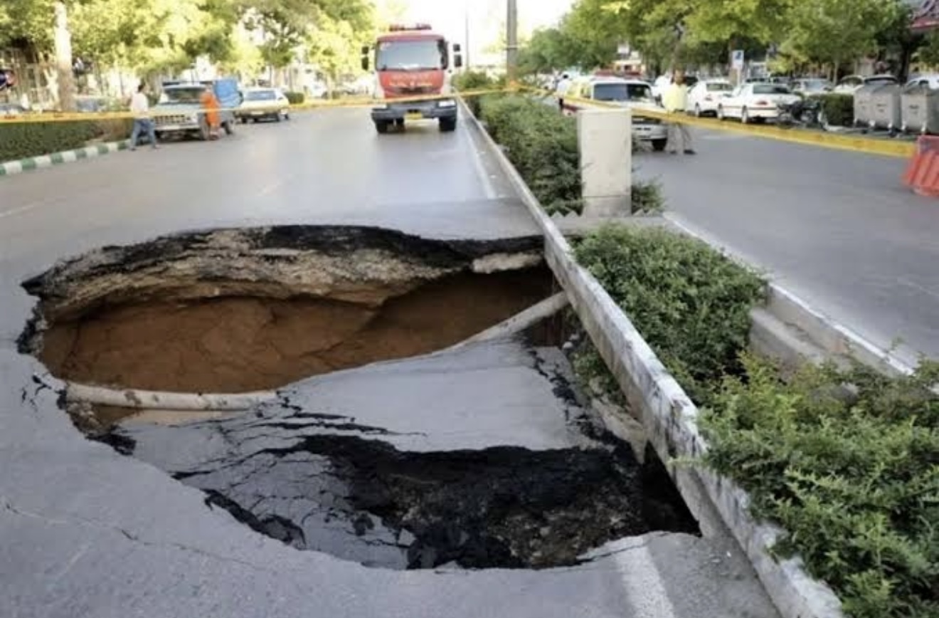 هشدار جدی نسبت به گسترش فرونشست زمین از جنوب غرب تهران به مناطق شرقی 