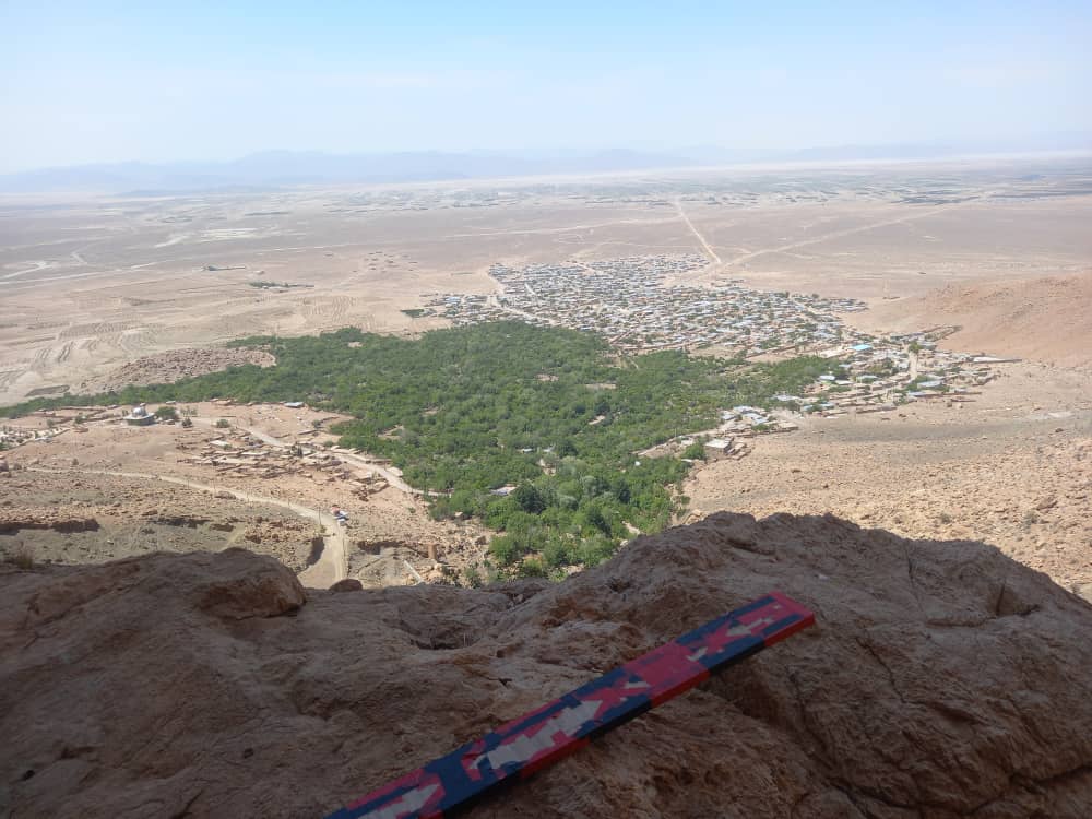 معدن کرومیت، تهدیدی برای زندگی ٣ هزار نفر در روستای دهمورد/ معدن‌کاوی به قیمت نابودی زیستگاه‌های بختگان/ اهالی روستا: مخالف توسعه فعالیت معدنی هستیم؛ مسئولان صدایمان را بشنوند