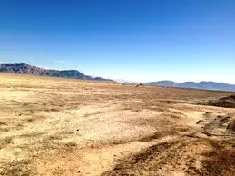 خشکسالی تالاب ها؛ فاجعه‌ای زیست محیطی که امنیت ملی را تهدید می‌کند/شهرستان‌های بروجن، فلارد، خانمیرزا و لردگان بیشترین تنش آبی را دارند