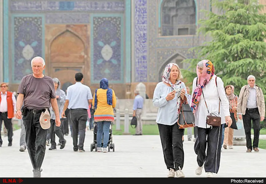 شکل‌گیری تورهای مشترک ارمنستان- ایران و ازبکستان- ایران/ رنج سنی گردشگران ورودی در حال تغییر است