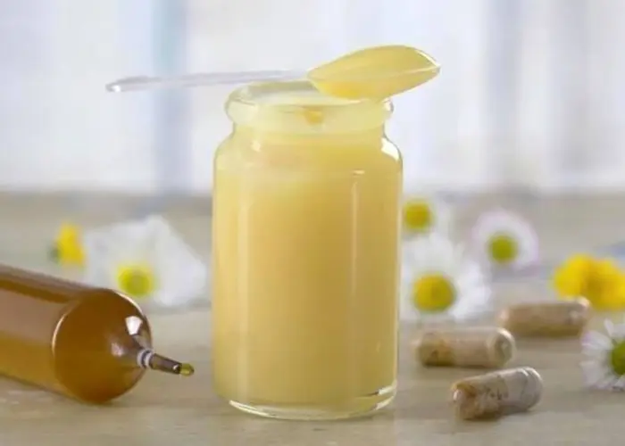 همه چیز درباره انواع عسل طبیعی و خصوصیات آن