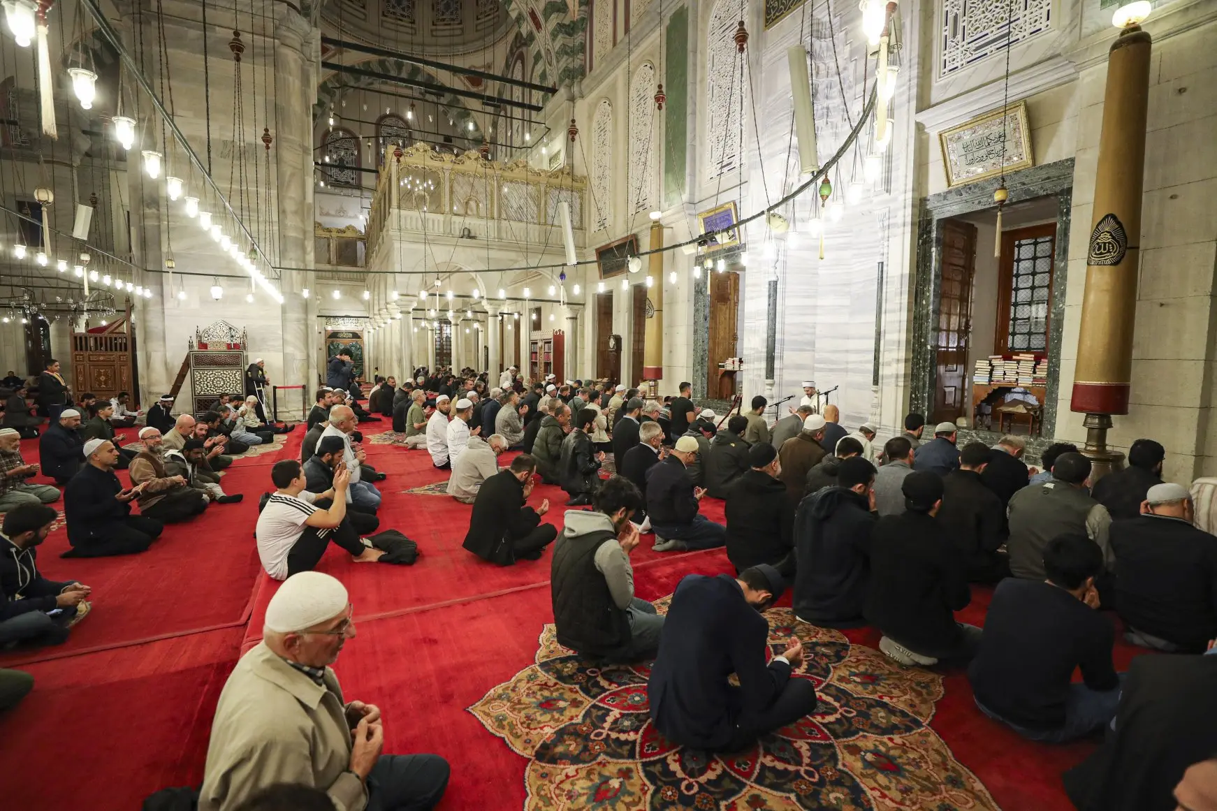 هفته وحدت از دریچه دوربین عکاسان جهان/ میلاد حضرت رسول (ص)؛ شعف و همبستگی جهانی+عکس‌هایی از سراسر جهان 