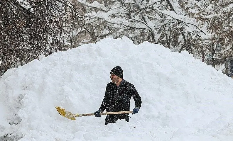 ارتفاع برف در این استان به ۱۲۰ سانتیمتر رسید + عکس